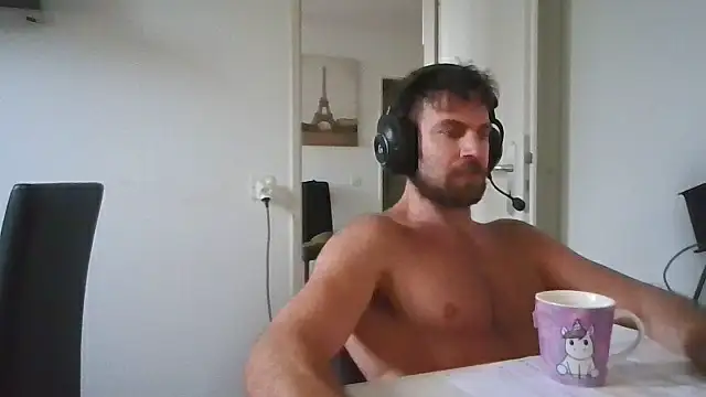 XXX chat uživo modela alpha-hunk