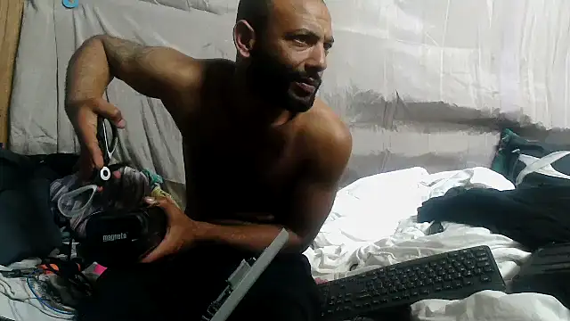 Camodick Adlı Modelin Canlı XXX Sohbeti