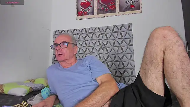 Онлайн чат XXX david_holman