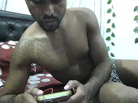 Hunkytop Live XXX Chat