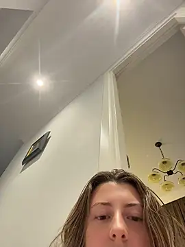 curvyflawless' Live XXX Chat