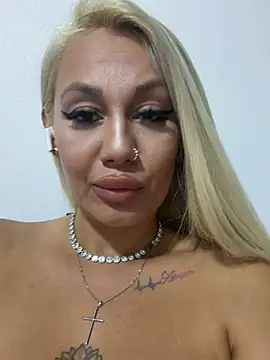 Živý XXX chat barbyeDoll