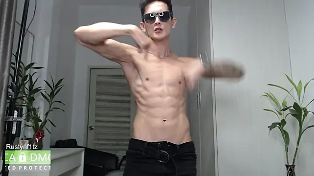 Rustynf1tz_ Live XXX-Chat