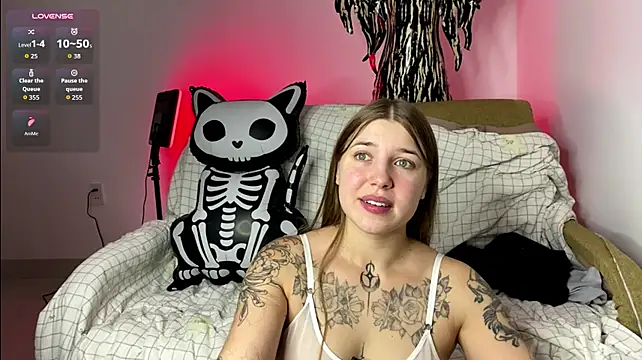 INSOMNIA_strip's Live XXX Chat