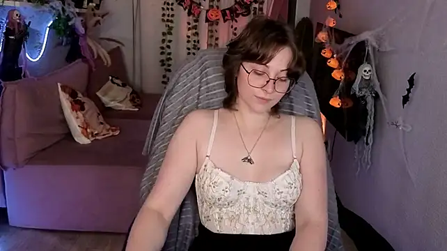 _RubyBlair_ Adlı Modelin Canlı XXX Sohbeti