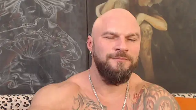 viking_30 Chat XXX live