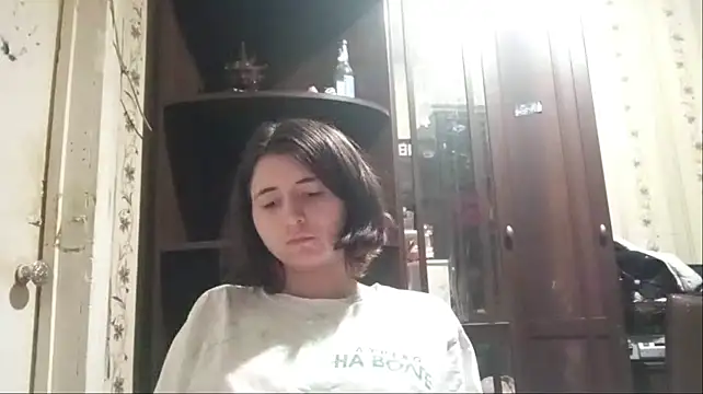 JenniferTeissedre Chat XXX live