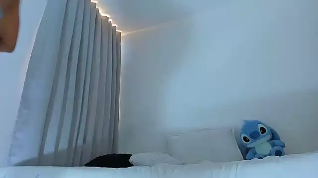 Austin_Bitch Adlı Modelin Canlı XXX Sohbeti