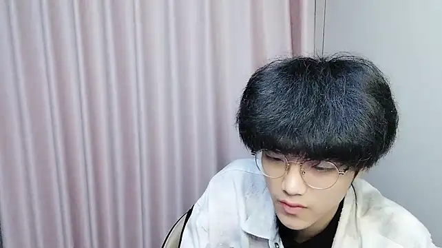 XXX chat uživo modela wssoo11