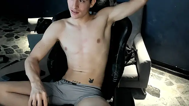TheGhostforeeonss Live XXX-Chat