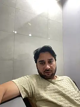 VBRAWN01 webcam show