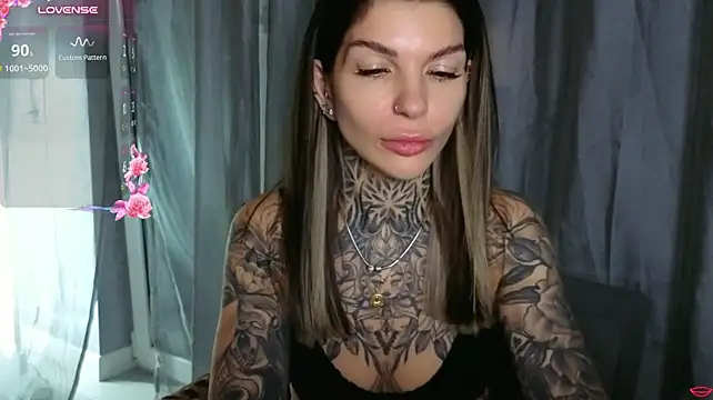Chatroom XXX en direct de tattooedBabyy
