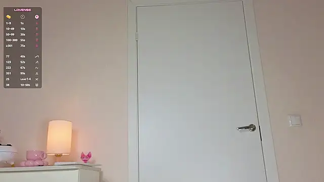 Lunarr_kitten's Live XXX Chat