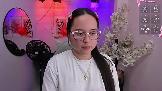 Chat XXX en directo de Shady_bug
