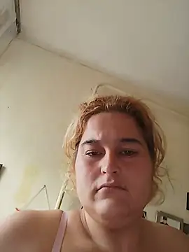 Онлайн чат XXX Csinibomba