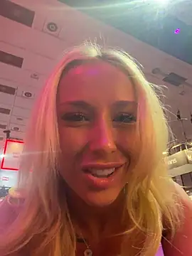 Show webcam de bonniemarieexo