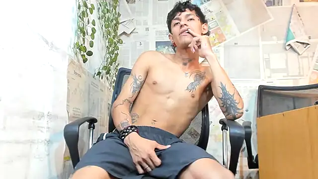 Bastian_boyshot77's Webcam Show