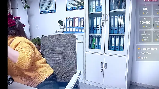 czl-11 live XXX chat