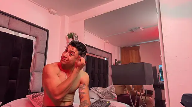 MR_MUSCLE XXX чат на живо