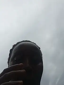 צ'אט XXX בשידור חי של Swit_virgin22