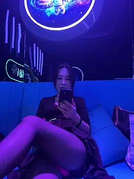 Eva10069 Chat XXX in diretta
