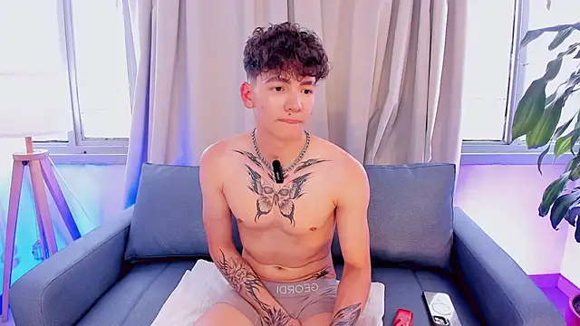 Czat XXX na żywo – Twink_Axel69