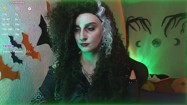 Chat XXX en directo de Elfie_Agatha