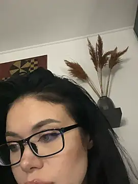 SashaAiko 即時 XXX 聊天