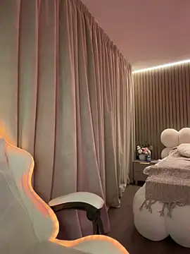 دردشة LunaBex الجنسية المباشرة