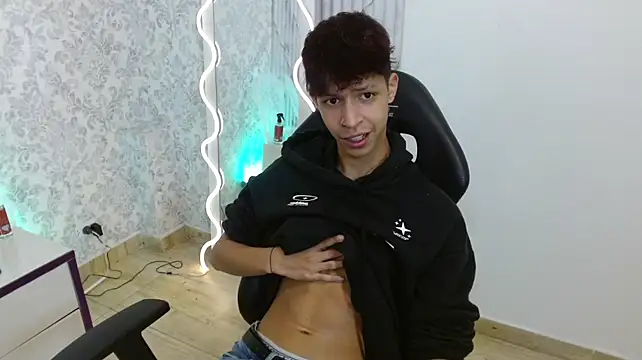 OLIIVER_TAY – Live XXX-chat