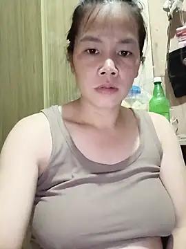 Naked_full Adlı Modelin Canlı XXX Sohbeti