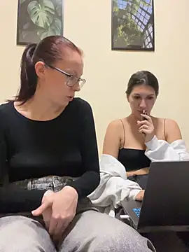 RussianGirls_'s Live XXX Chat