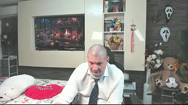SpartacusDaddy48n Live XXX chat