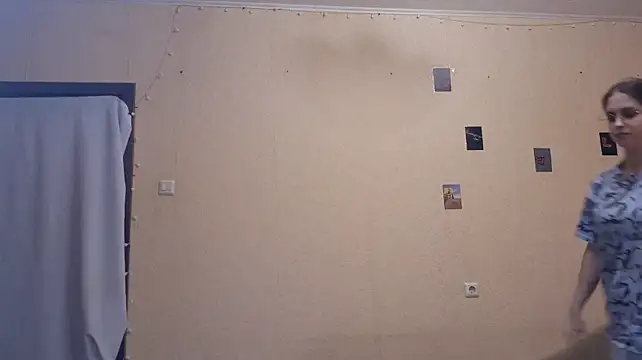 Katelemon Chat XXX live