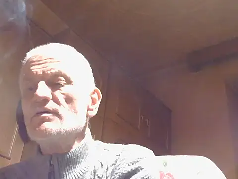 1973teacher Adlı Modelin Canlı XXX Sohbeti