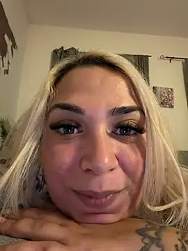 Monageil Live XXX-Chat