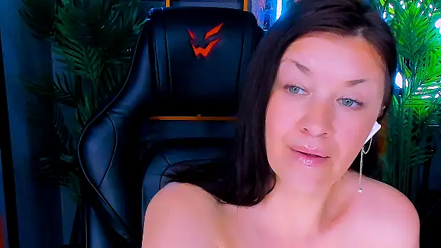Živý XXX chat AnaMills