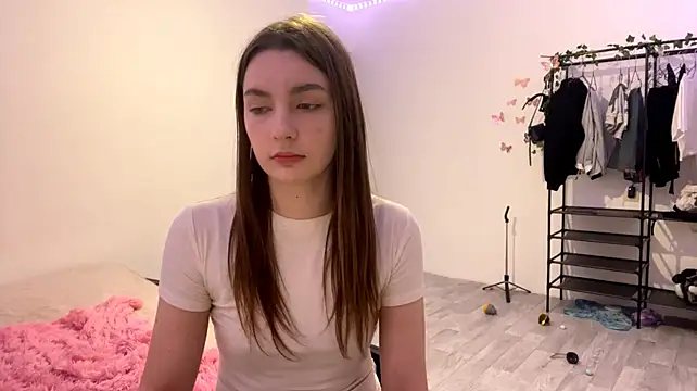 JuleCawood XXX чат на живо
