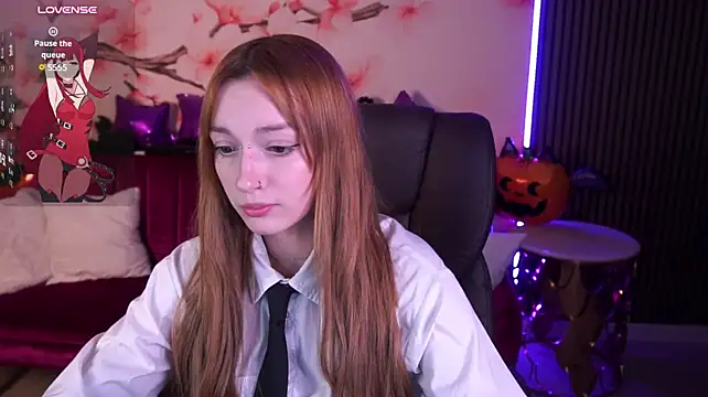 Czat XXX na żywo – LizzaMoonn