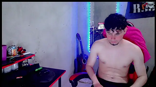 Atom_Hot: απευθείας συνομιλία ΧΧΧ