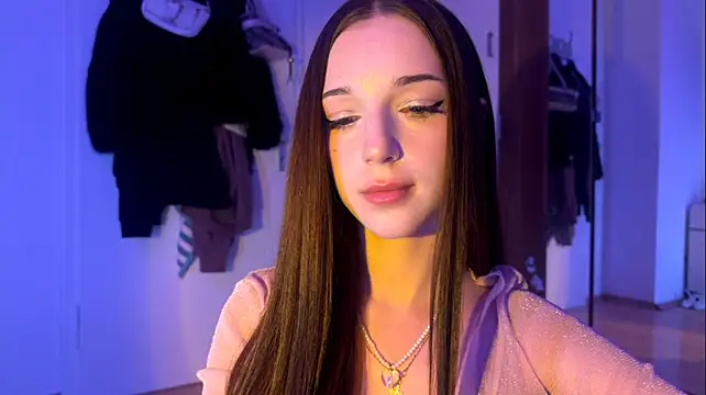 AntoninaErtle 라이브 XXX 채팅