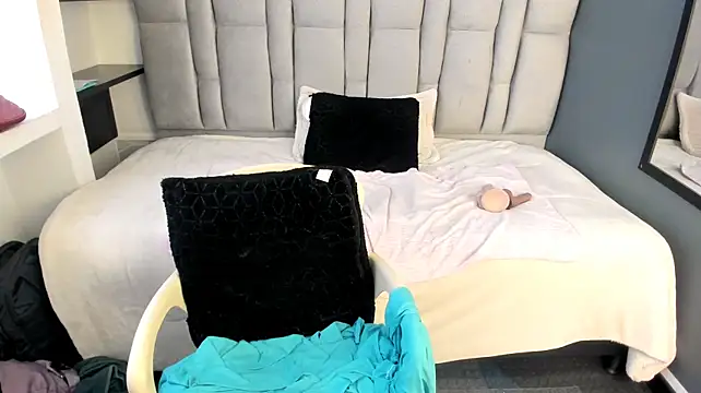 XXX chat uživo modela Barbara_fox__