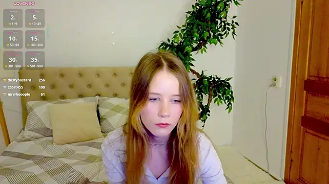 SvarovskiE's Live XXX Chat