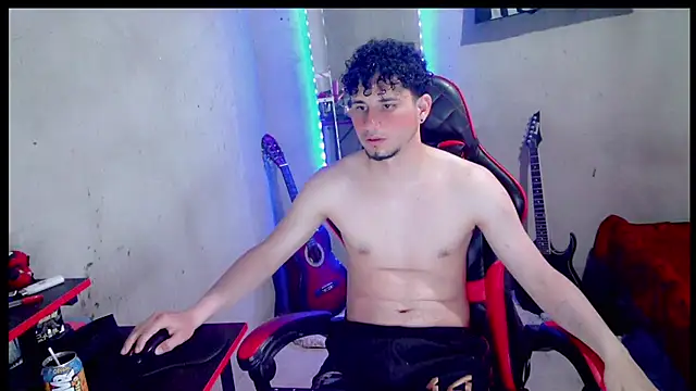 Atom_Hot – Naživo XXX chat