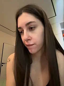 BOOMFOXY's Live XXX Chat
