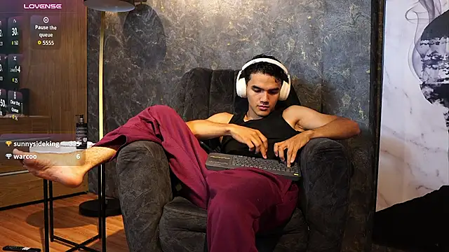 Chat XXX ao vivo de Jack_Vance