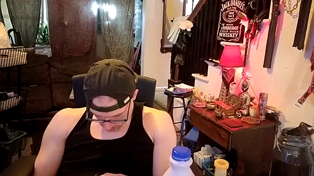 הופעת וובקאם של MasterDaddyCool