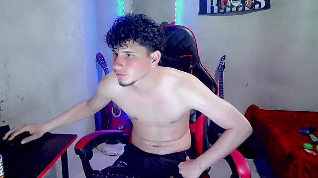 Онлайн чат XXX Atom_Hot