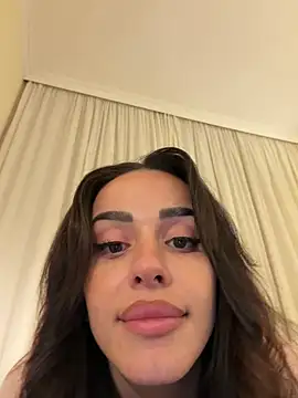 צ'אט XXX בשידור חי של -Alisa
