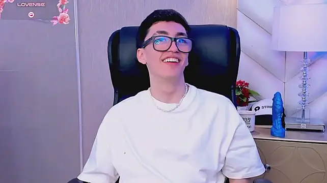 Онлайн чат XXX GaelDuke